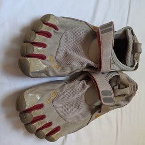 Vibram TrekSport (size 40)